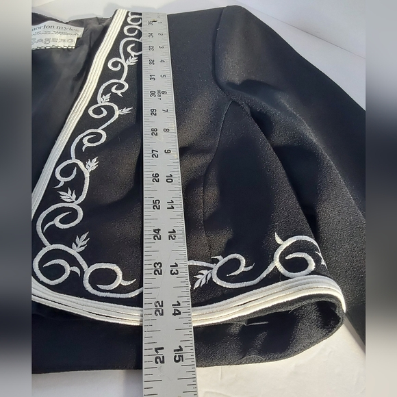 Vintage Morton Myles Black & White Embroidered Women's Bolero Jacket - Picture 6 of 9